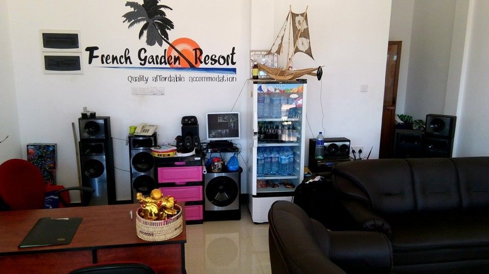 French Garden Resort Uppuveli Eksteriør billede